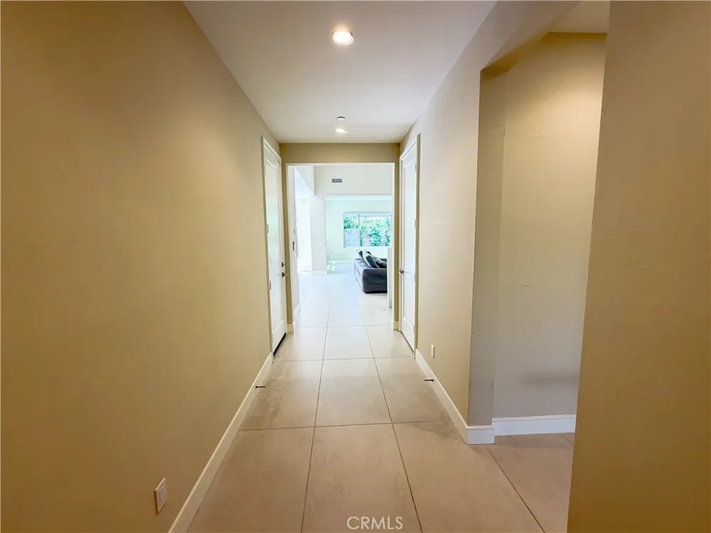 124 Albero Irvine, CA 92602