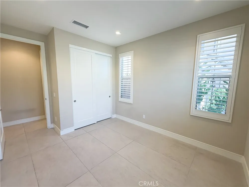124 Albero Irvine, CA 92602