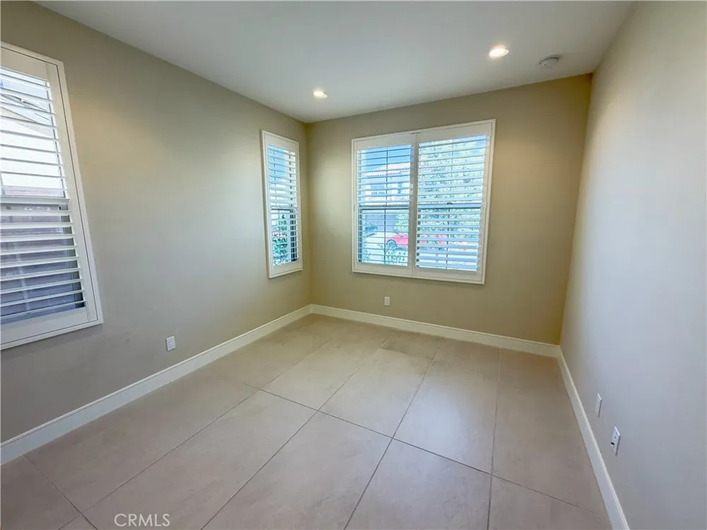 124 Albero Irvine, CA 92602