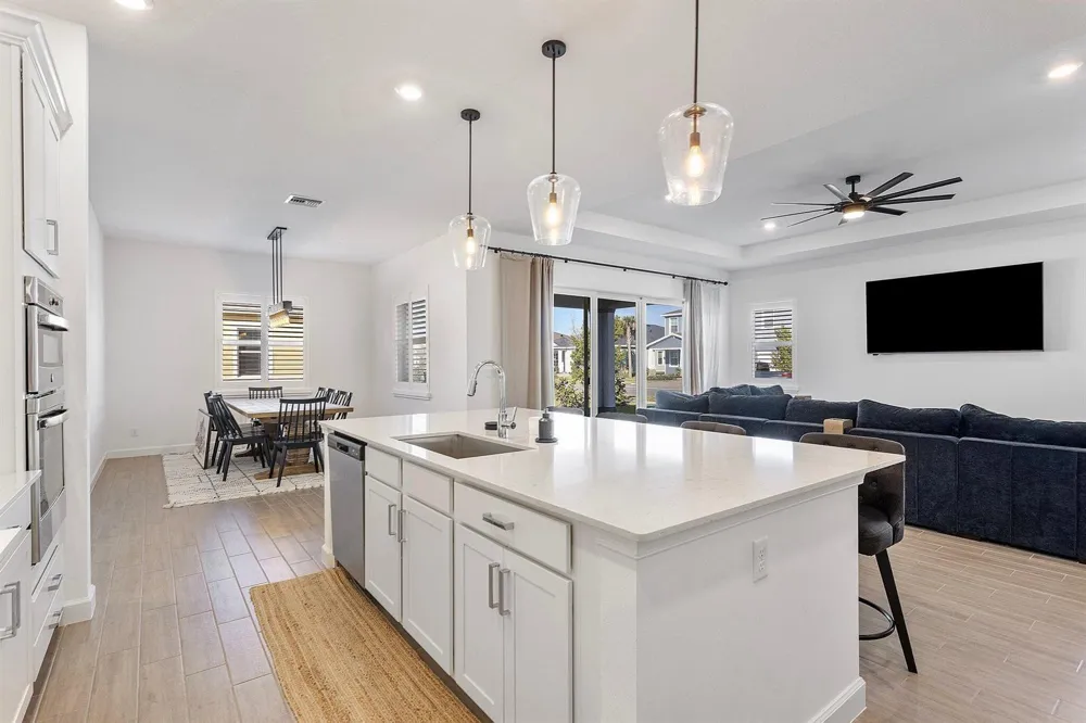 19043 BROAD SHORE Walk Loxahatchee, FL 33470