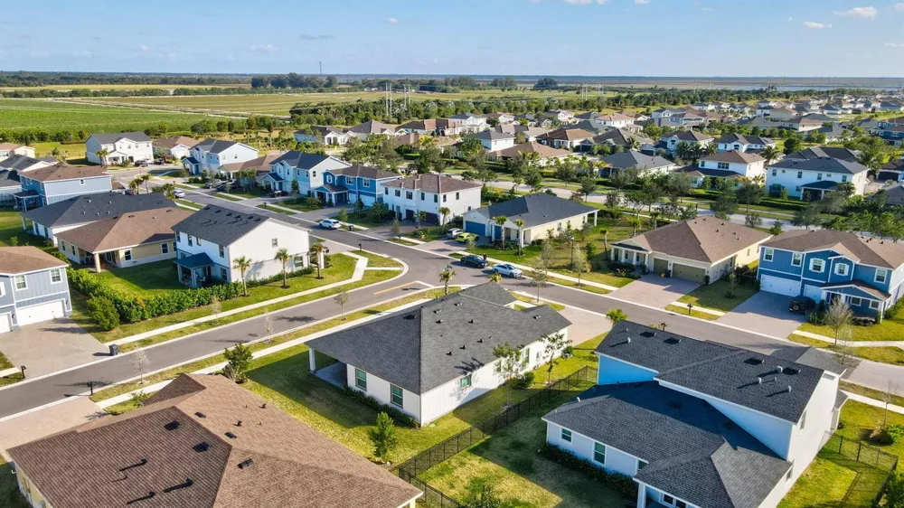 19043 BROAD SHORE Walk Loxahatchee, FL 33470