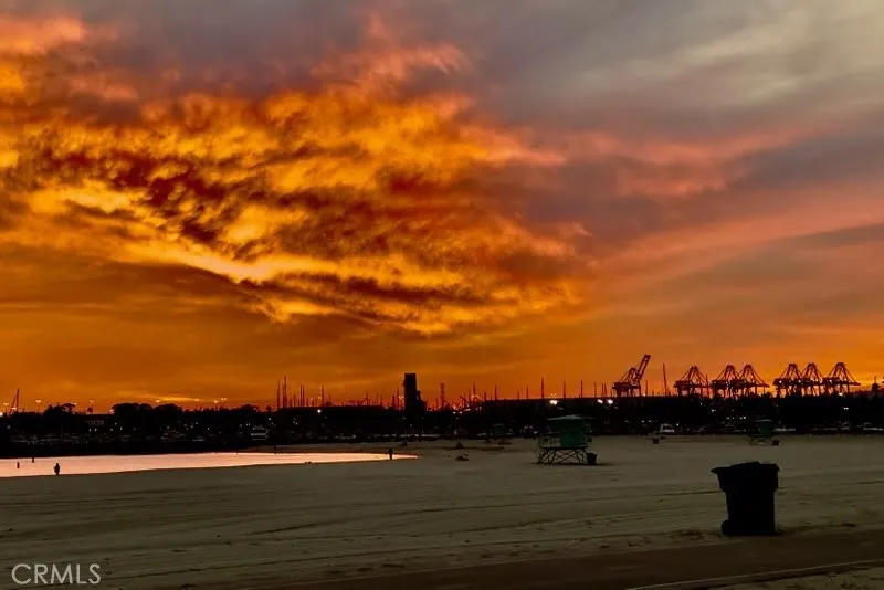 1310 E Ocean #405 Long Beach, CA 90802