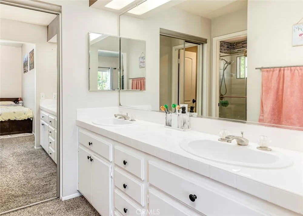 2495 Paseo Circulo Tustin, CA 92782