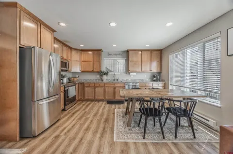 305 Van Tuyl Circle #A