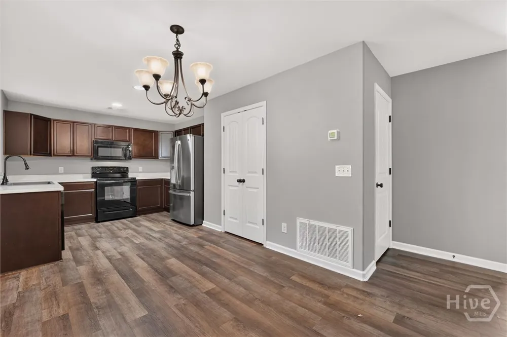 204 Steeple Run Clyo, GA 31303