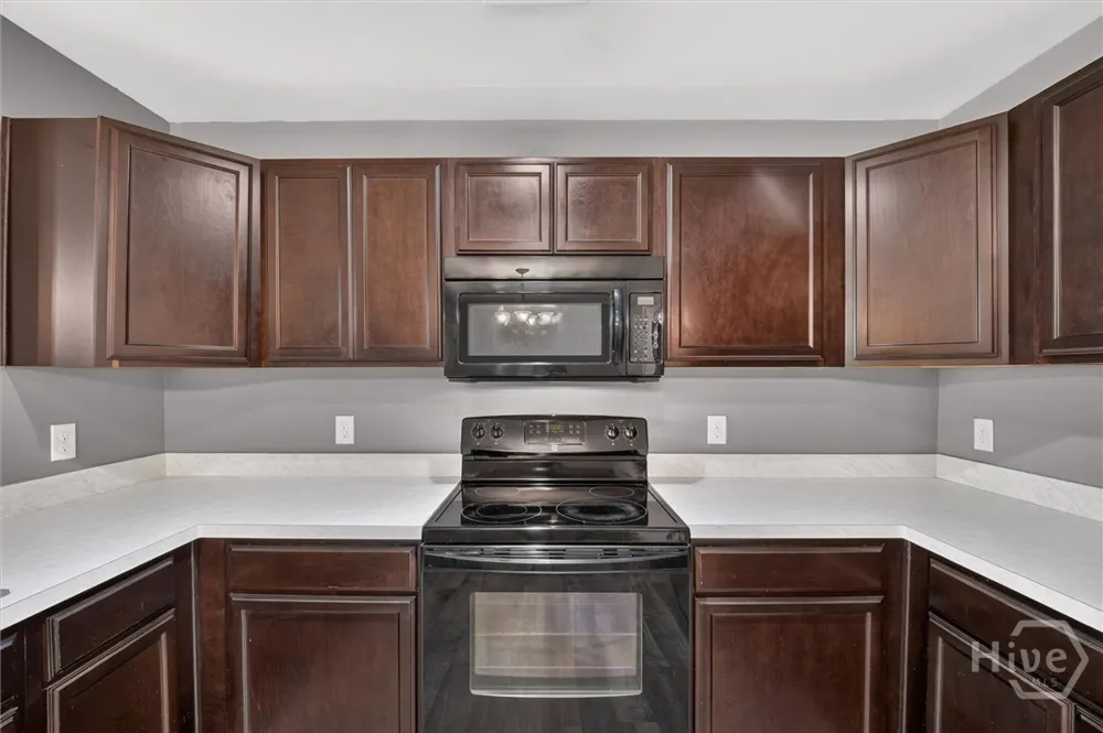 204 Steeple Run Clyo, GA 31303