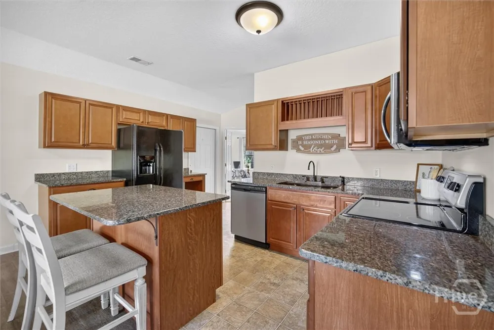 30 Vandiver Street Pembroke, GA 31321