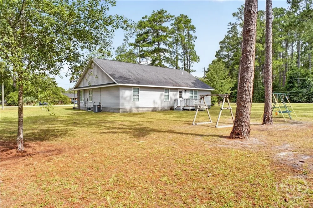 30 Vandiver Street Pembroke, GA 31321