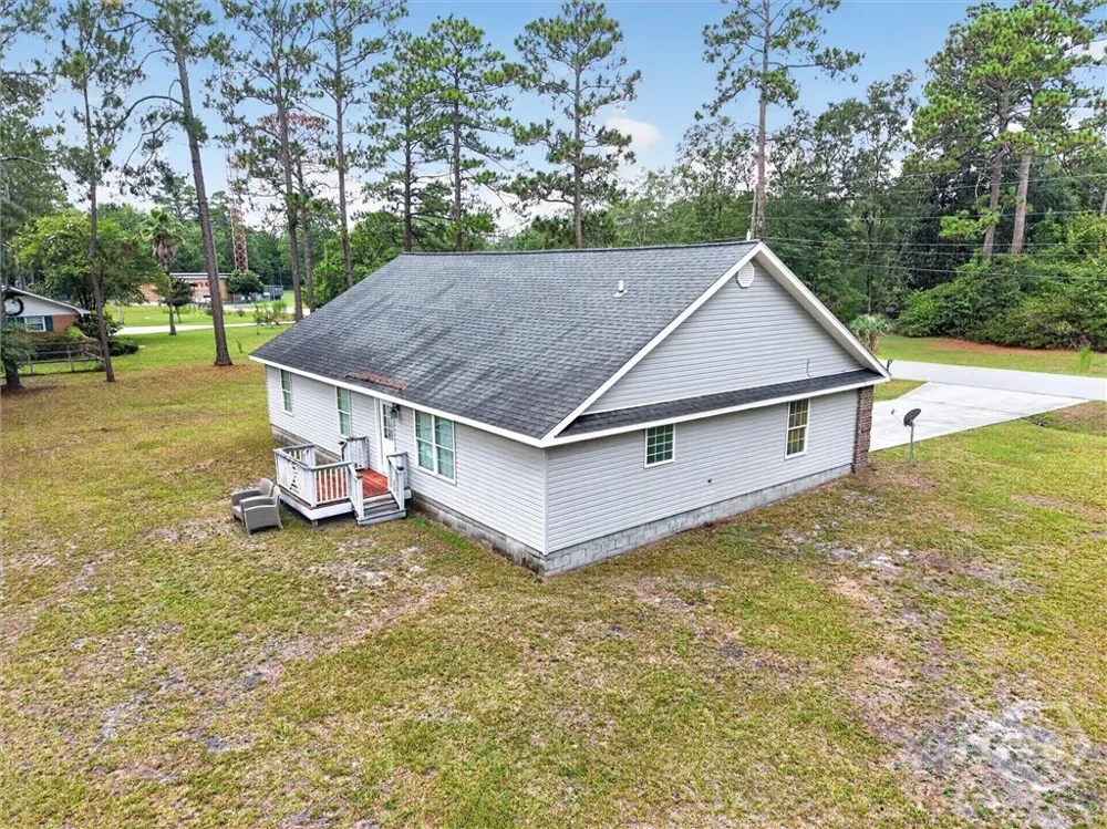 30 Vandiver Street Pembroke, GA 31321