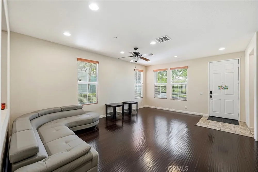 12549 Cipriano Eastvale, CA 91752