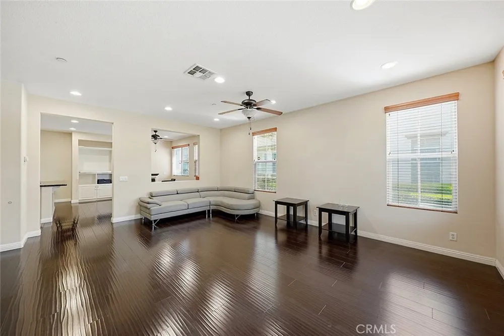 12549 Cipriano Eastvale, CA 91752