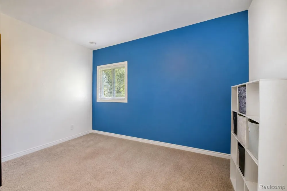 1412 Morningdove Road Wixom City, MI 48393