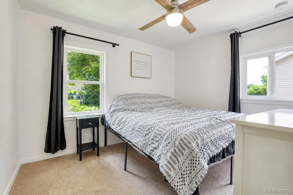 1412 Morningdove Road Wixom City, MI 48393