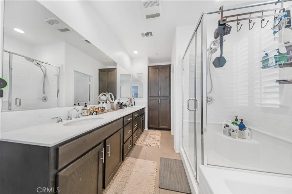 7391 Rocky Point Jurupa Valley, CA 92509