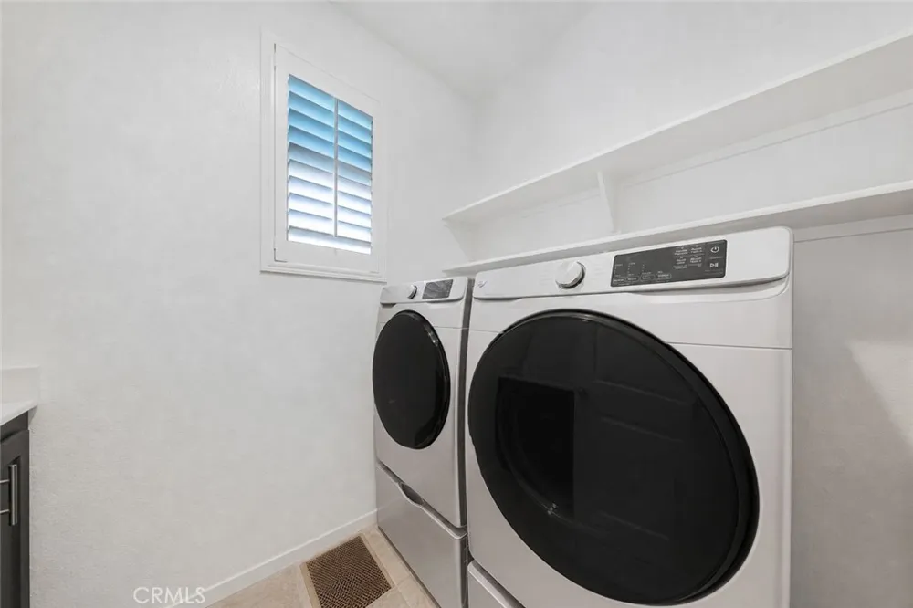 7391 Rocky Point Jurupa Valley, CA 92509