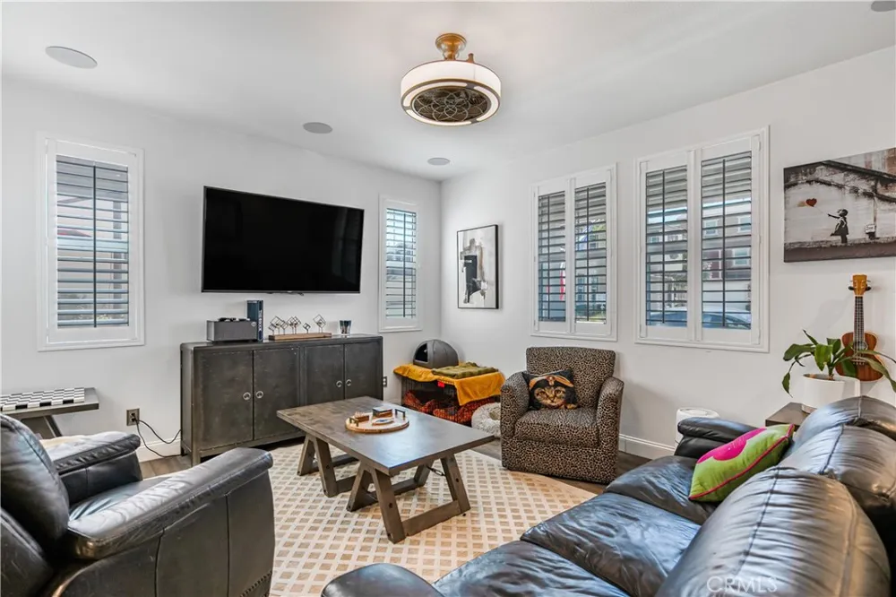 7391 Rocky Point Jurupa Valley, CA 92509