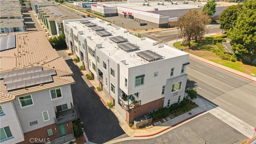 1530 W Cameron West Covina, CA 91790