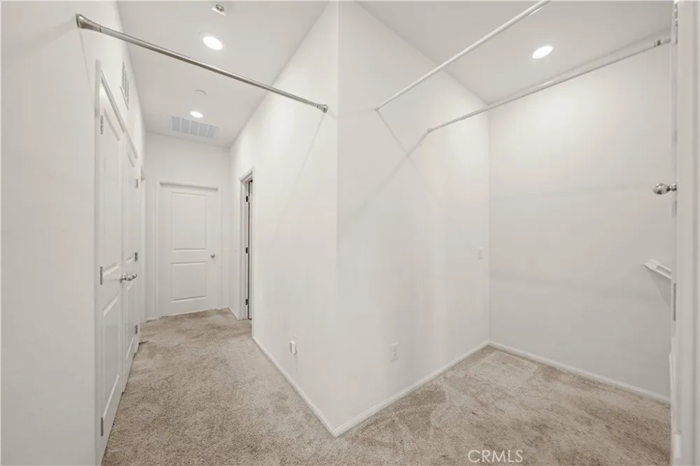1530 W Cameron West Covina, CA 91790