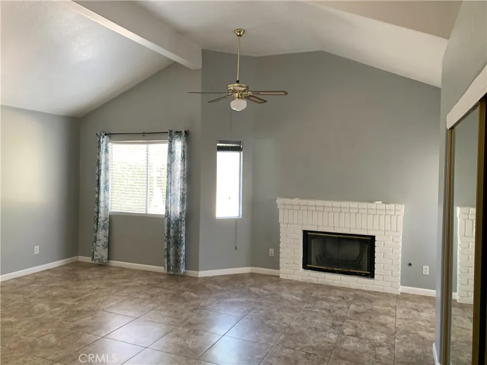 12644 Monte Vista Chino, CA 91710