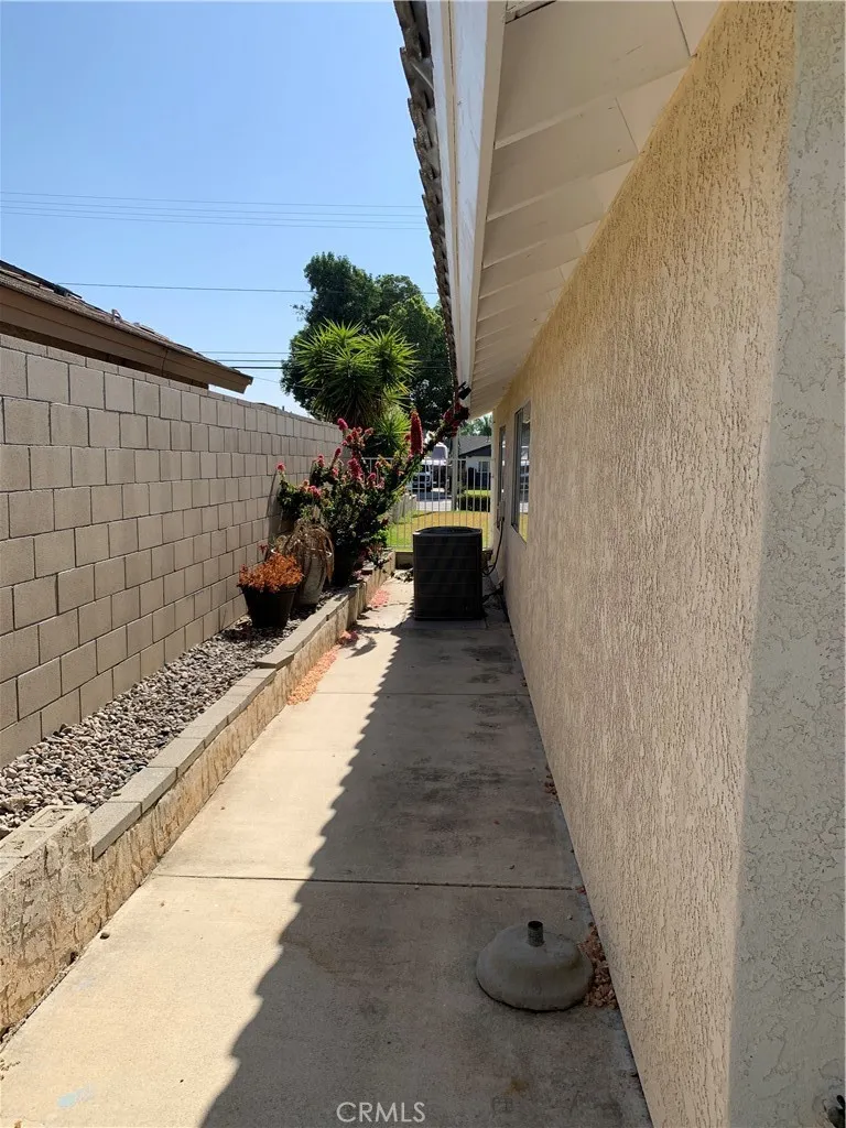 12644 Monte Vista Chino, CA 91710