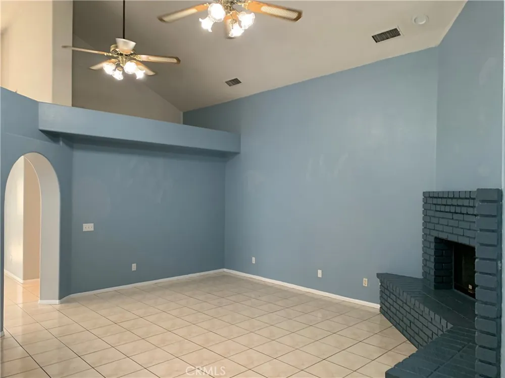 12644 Monte Vista Chino, CA 91710