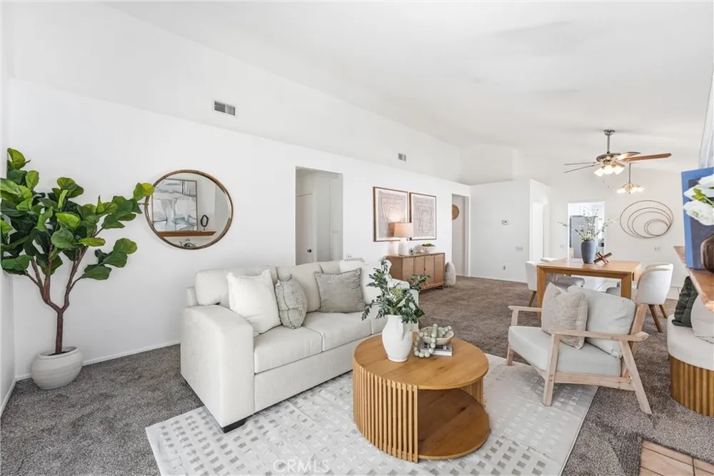 17 Jasmine Creek Laguna Hills, CA 92653