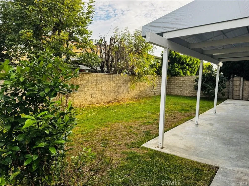 17612 Webster Irvine, CA 92614
