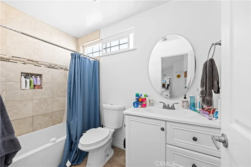 17612 Webster Irvine, CA 92614