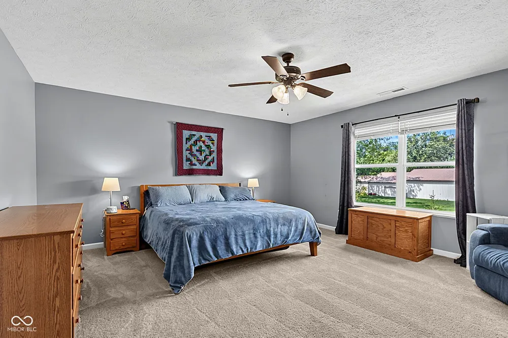 80 Blue Lace Drive Whiteland, IN 46184