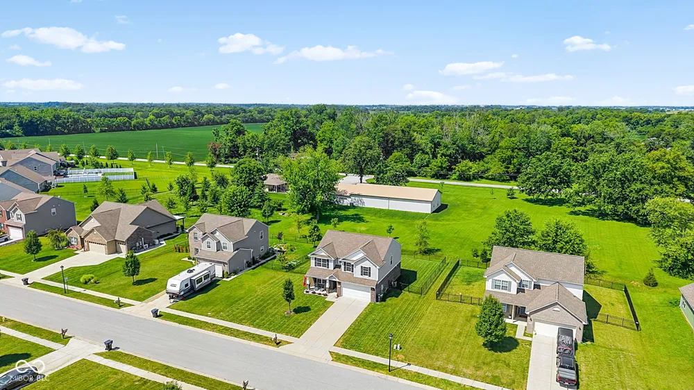 80 Blue Lace Drive Whiteland, IN 46184