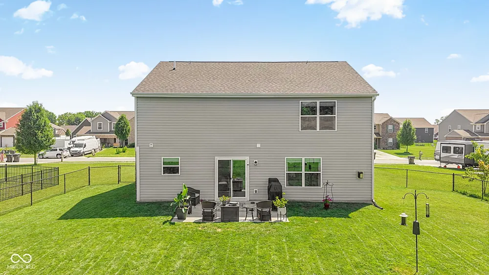 80 Blue Lace Drive Whiteland, IN 46184
