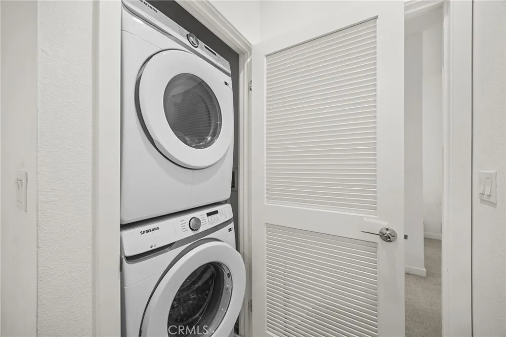 4096 E Luna Paseo #45 Ontario, CA 91764