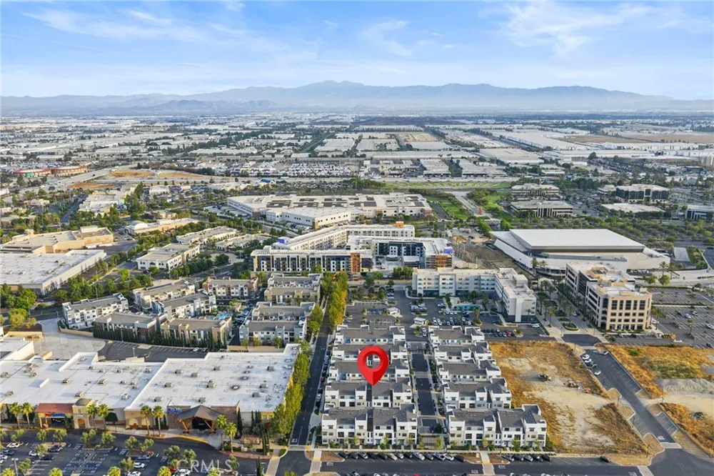 4096 E Luna Paseo #45 Ontario, CA 91764