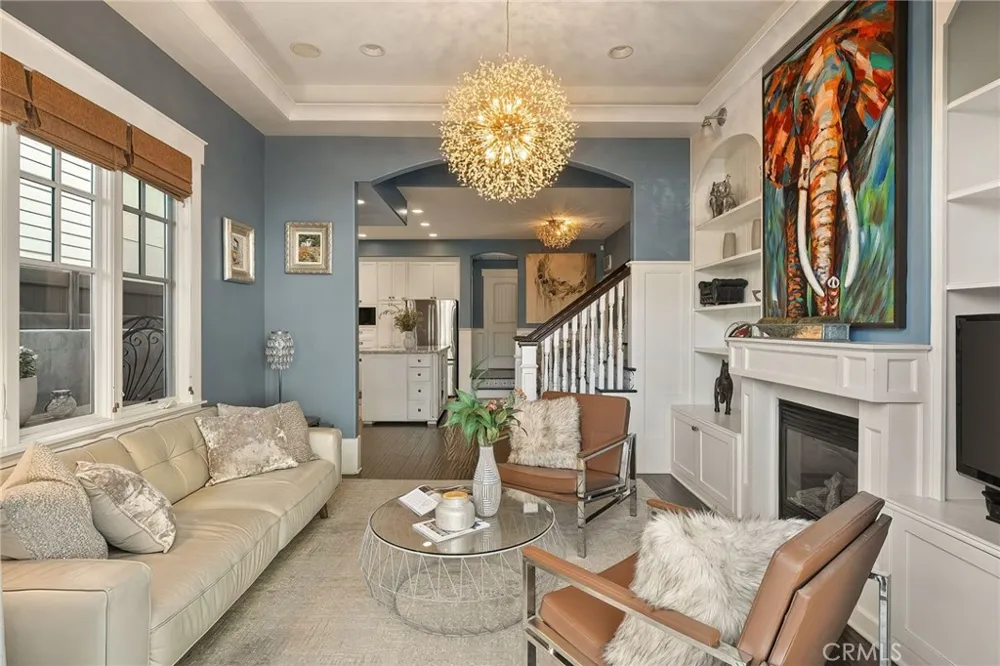 713 Larkspur Avenue Corona del Mar, CA 92625