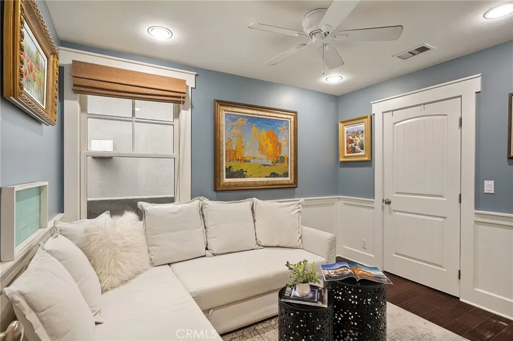 713 Larkspur Avenue Corona del Mar, CA 92625
