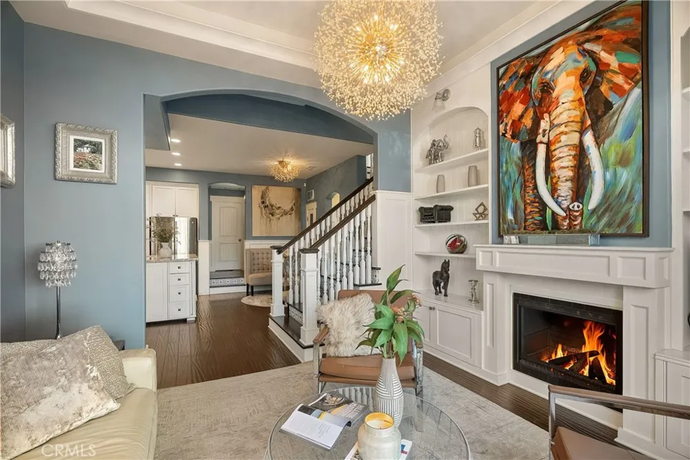 713 Larkspur Avenue Corona del Mar, CA 92625