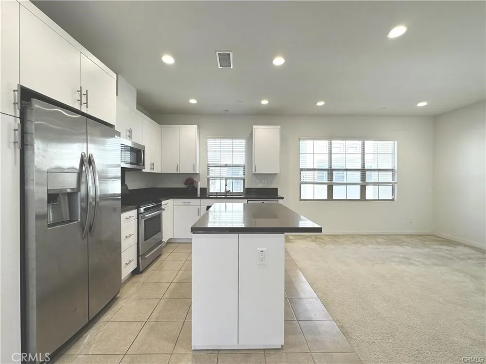 129 Briarberry Irvine, CA 92618