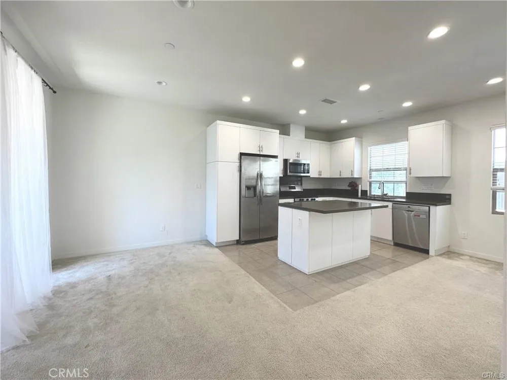 129 Briarberry Irvine, CA 92618