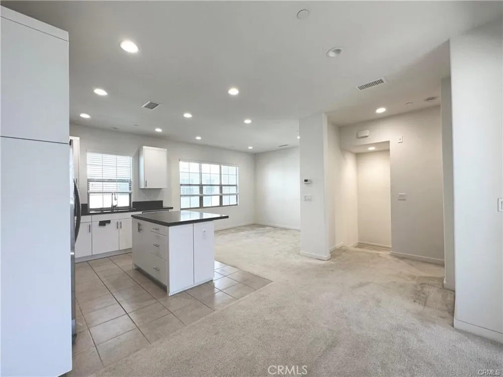 129 Briarberry Irvine, CA 92618