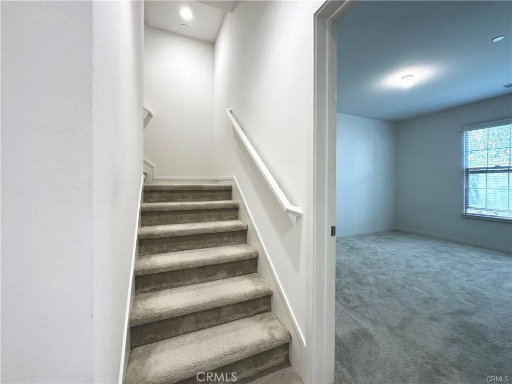 129 Briarberry Irvine, CA 92618