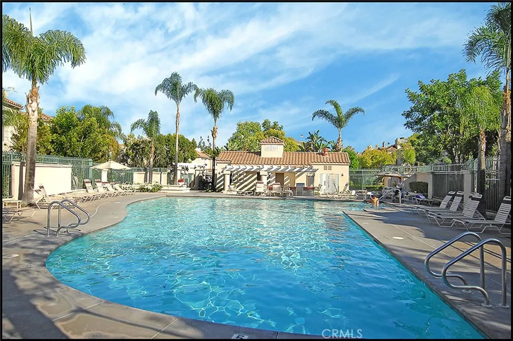 23 Southwind Aliso Viejo, CA 92656