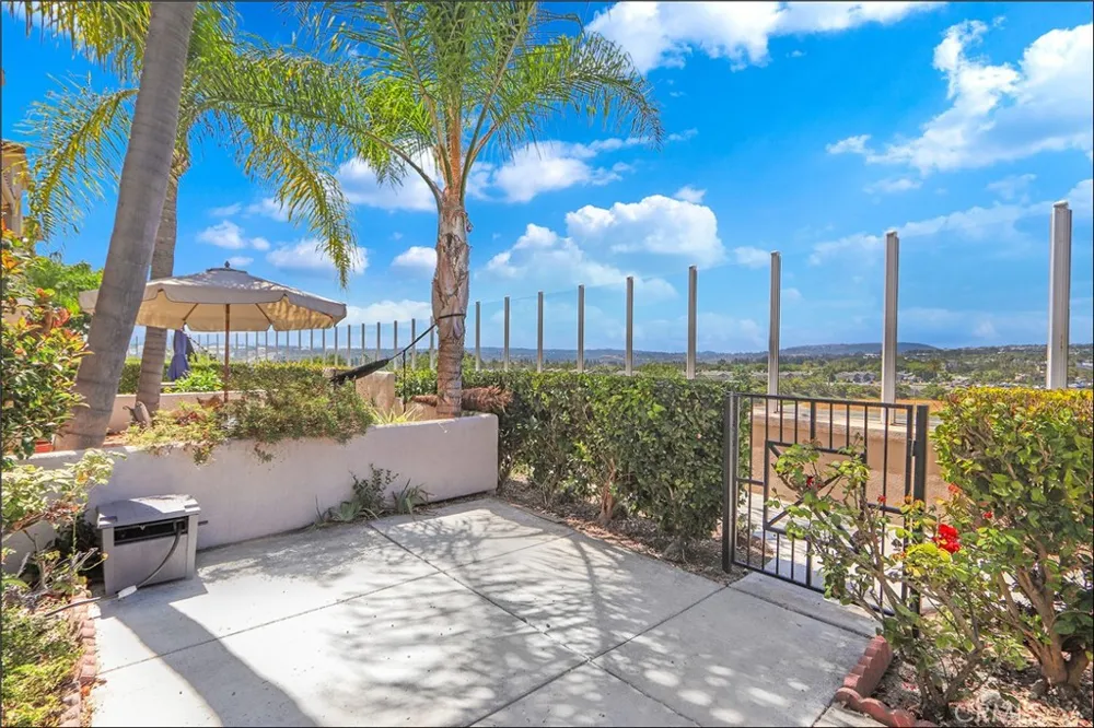 23 Southwind Aliso Viejo, CA 92656