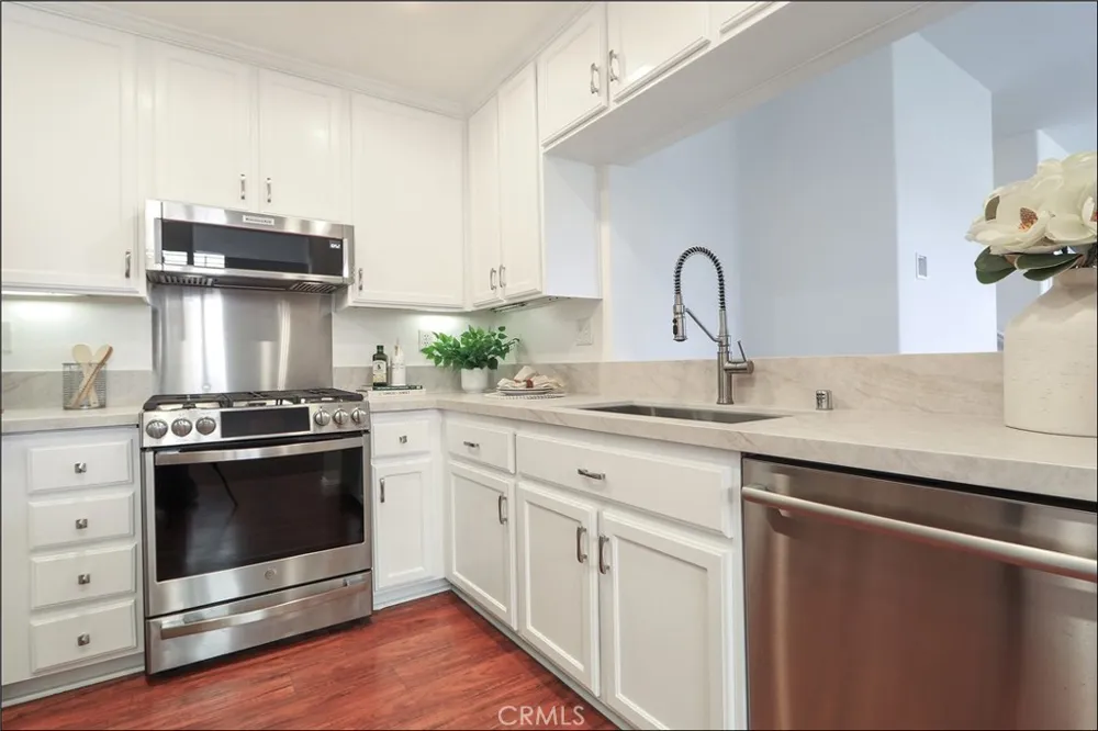 23 Southwind Aliso Viejo, CA 92656