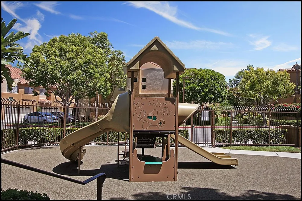 23 Southwind Aliso Viejo, CA 92656