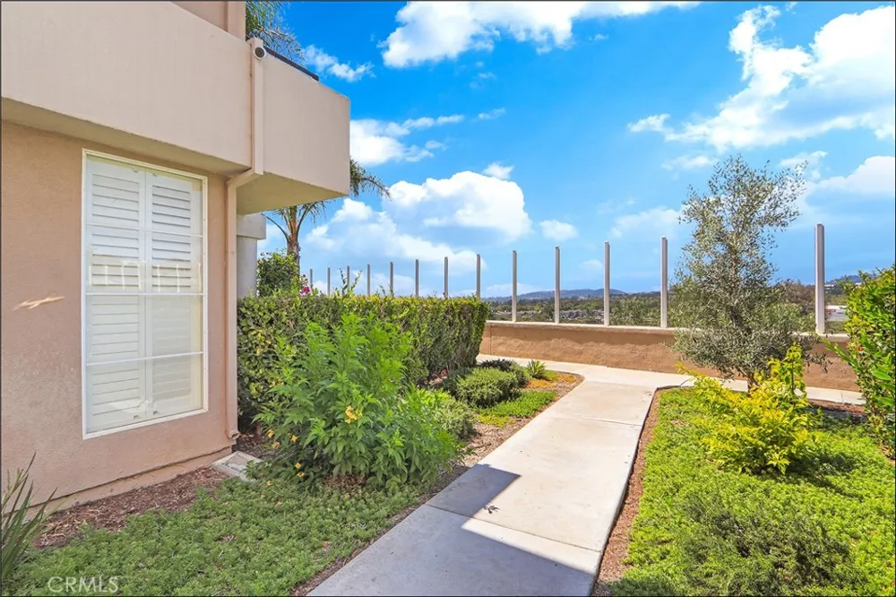 23 Southwind Aliso Viejo, CA 92656