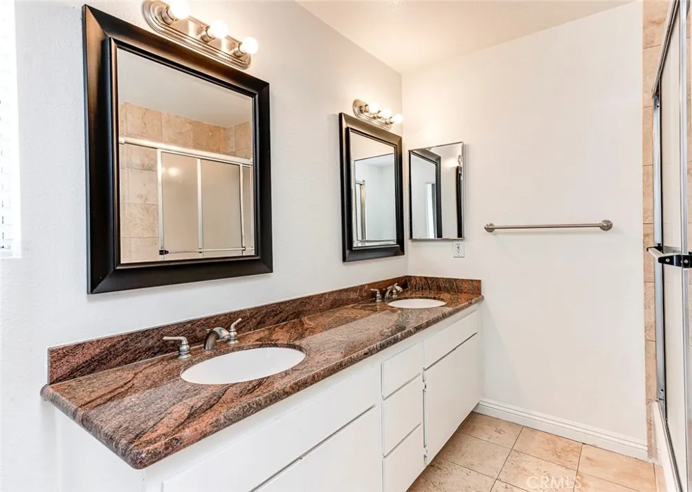8685 Moody Cypress, CA 90630