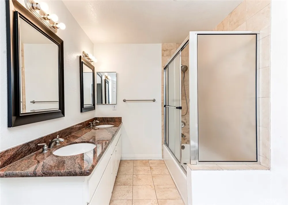 8685 Moody Cypress, CA 90630