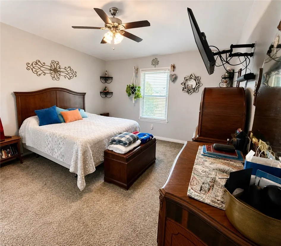 2011 Cottonwood Drive Portland, TX 78374
