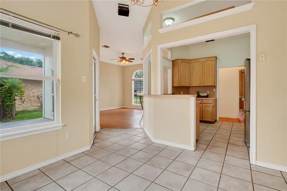 112 Presidio Drive Portland, TX 78374