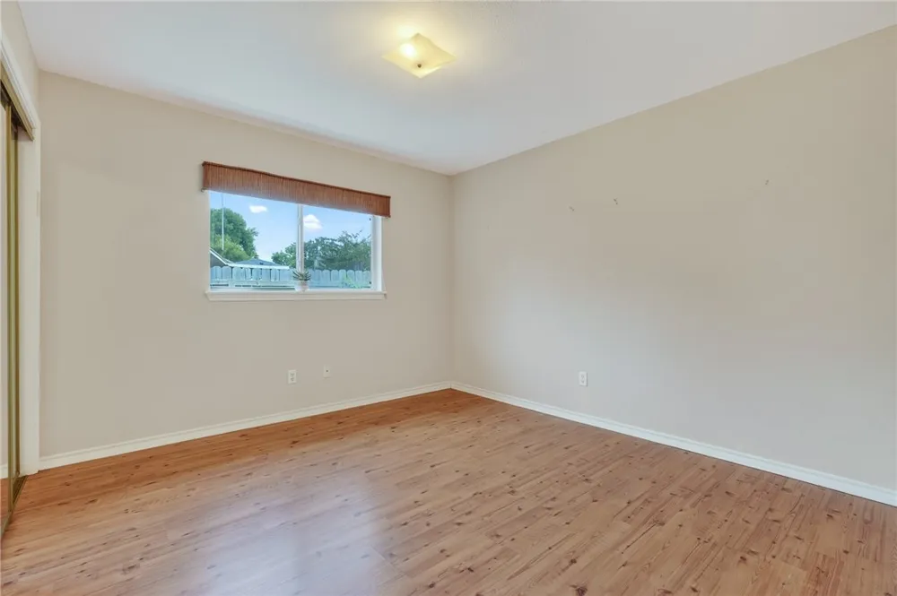112 Presidio Drive Portland, TX 78374